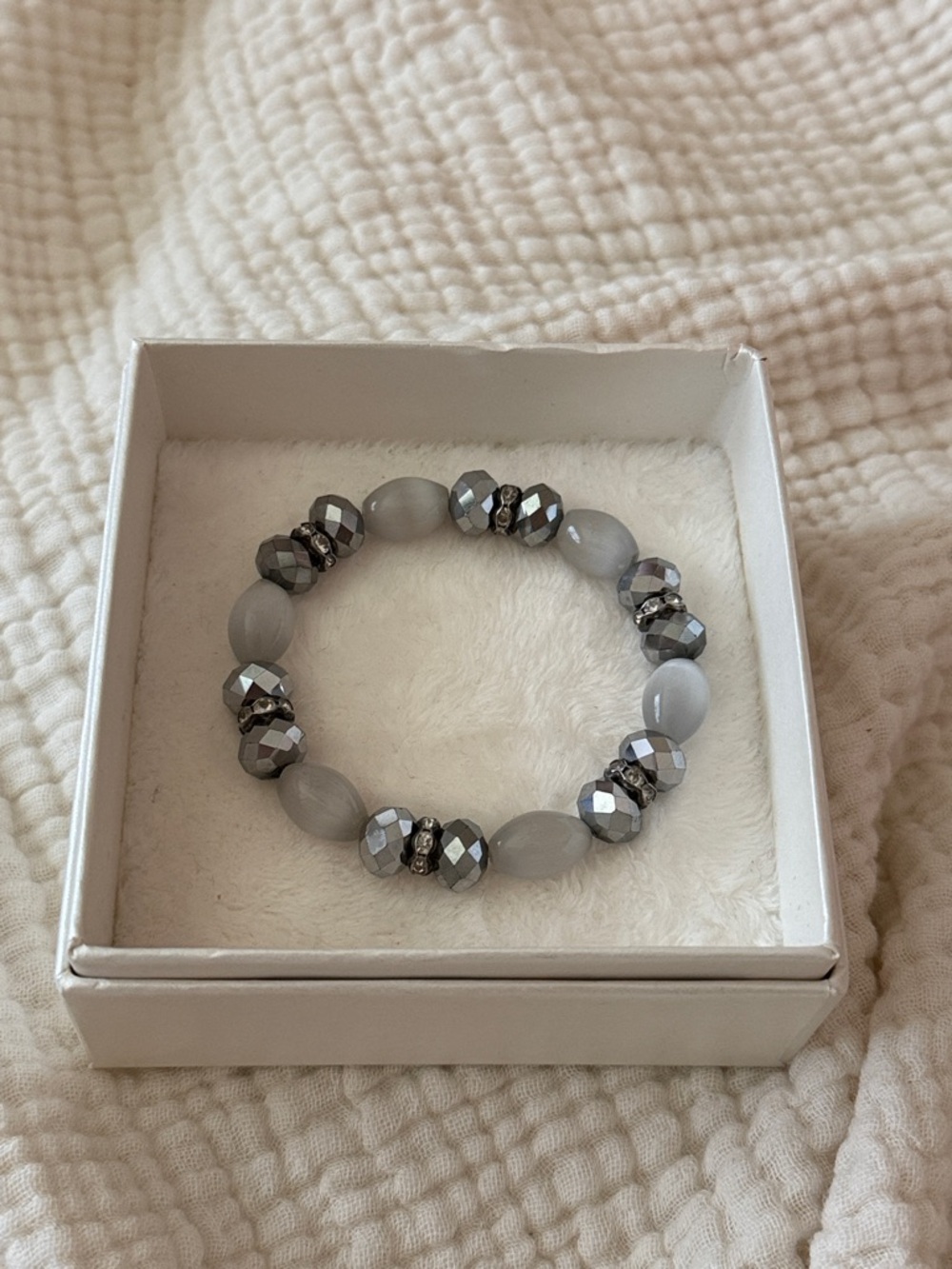 Silver Gray beaded bracelet gems crystals grey